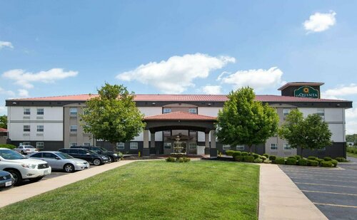 La Quinta by Wyndham Blue Springs, Buchen Sie Hotel Blue Springs Missouri