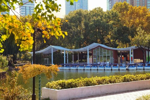 Renaissance Shanghai Zhongshan Park Hotel, Rezervați Hotel Hoteluri în Shanghai cu piscină, Piscină
