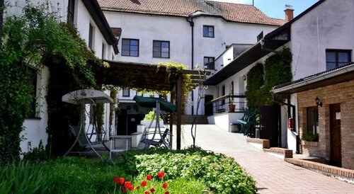 Hotel Drnholec, Reservar Hotel Hotéis em South Moravia com pequeno-almoço, Café da manhã