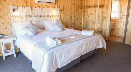 Kalahari Lions Rest, Забронировать Гостевой дом Апингтон Augrabies Falls National Park