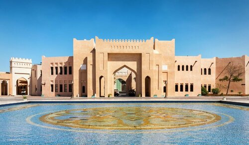 Al Muntazah Plaza Hotel, Varaa Hotelli 3-tähden hotellit Zone 1:ssä, 3*