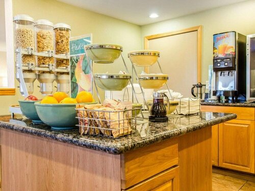 Quality Inn Harrisburg - Hershey Area, Забронировать Отель Гаррисберг Hershey-Harrisburg