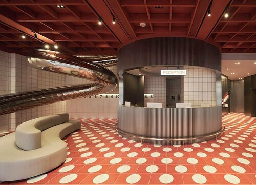 Reddot Hotel, Забронировать Отель Отели Тайчжун с парковкой, рядом с Бейсбольное поле Тайчжуна, Парковка