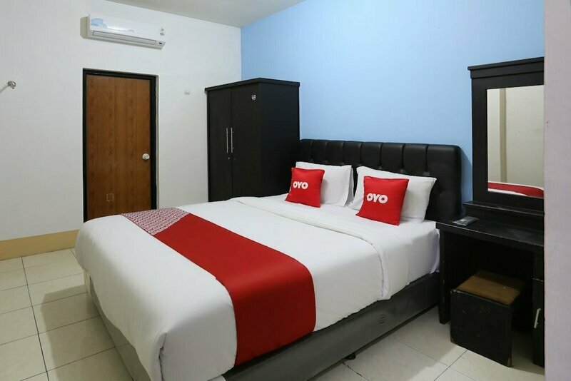 OYO 3865 Wisma Niaga