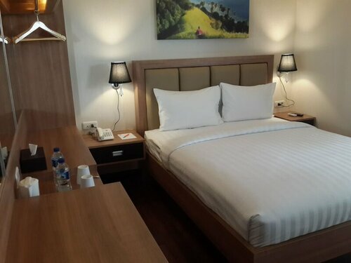 Millinov Boutique Hotel, Забронировать Бутик-отель Отели в центре Горонтало с завтраком, отели в центре Горонтало с завтраком