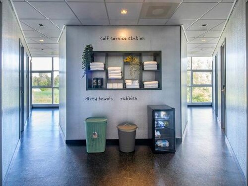 Diamond Capsule Hotel Amsterdam South, 预订 胶囊旅馆 阿姆斯特尔芬 北区