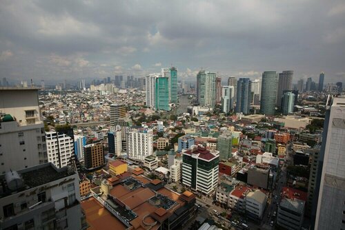 Gramercy Residences Holiday Luxury, Rezerwuj Hotel Hotele w Manila z Basenem, Basen