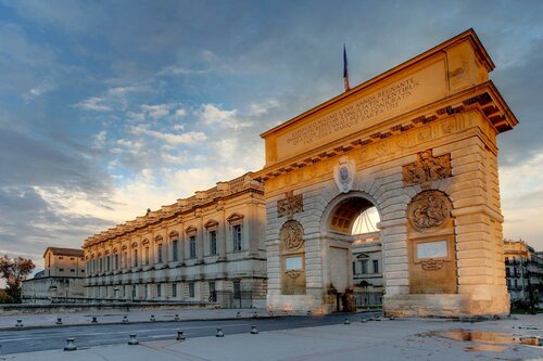 Best Western Hotel Le Guilhem, Book Hotel Hoteller i Montpellier med parkering, nær Musee Atger, Parkering