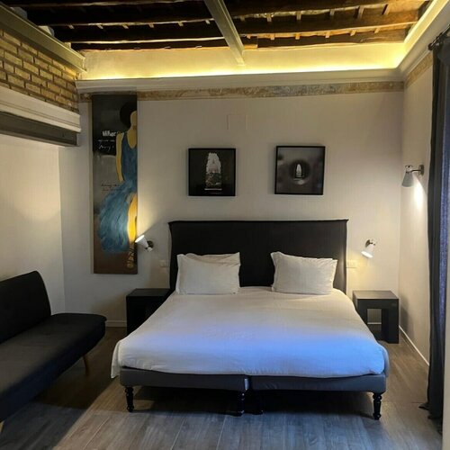 Giuturna Boutique Hotel, Забронировать Бутик-отель Треви Рим