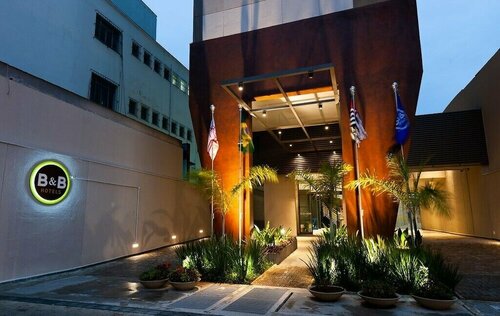 B&B HOTEL São Paulo Luz - Centro, Забронировать Отель «постель и завтрак» Отели Сан-Паулу с парковкой, Парковка