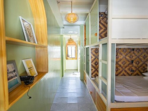 Happiness Hostel Boracay, Забронировать Хостел Станция 1 остров Боракай