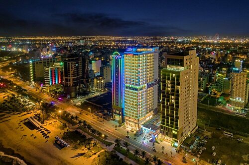 TMS Hotel Da Nang Beach, Забронировать Отель Отели Дананга муниципалитета 5 звезд, 5*