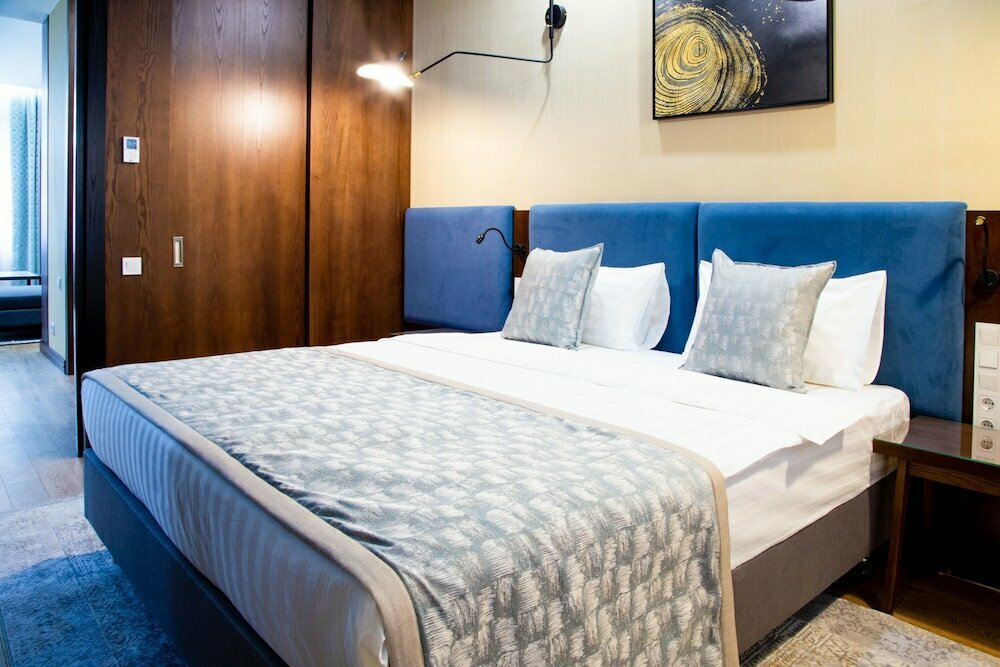 Kazzhol Park Hotel Almaty