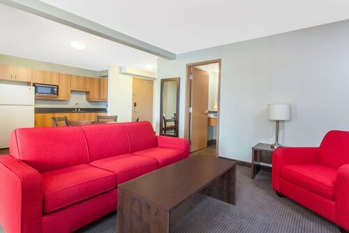 Super 8 by Wyndham Red Lake ON, Prenota Hotel Red Lake Ontario