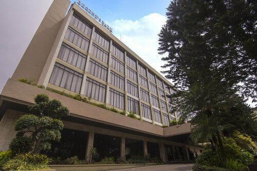 Regent's Park Hotel, Đặt Khách sạn Khách sạn 3 sao tại Malang, gần Malang Library, 3*