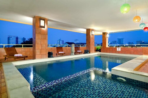 Best Western Plus Makassar Beach, Забронировать Отель Бизнес-отели Сулавеси, 4* 5*
