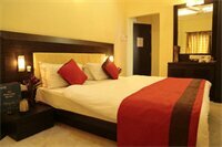 Hotel Mulberry, Забронировать Отель Отели Калькутты 3 звезды, 3*