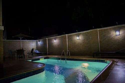 Cubana Suites - Classic Room, Book Hotel Hoteller i Abuja med pool, Swimmingpool