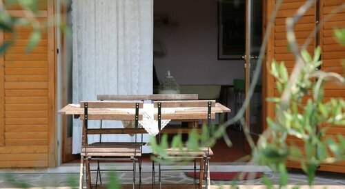 B&B Casa Degli Ulivi, Забронировать Отель «постель и завтрак» Отели Неграр с завтраком, Завтраки