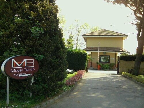 Motel Ranch, Reserva ahora Motel Gaggiano Lombardía
