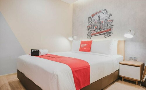 Hotel Fiducia Blora by RedDoorz, Book Hotel Hoteller i Jakarta med parkering, Parkering