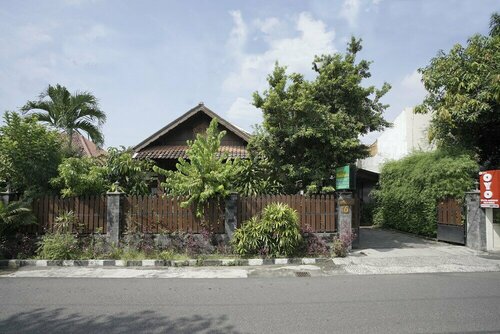 Ndalem Maharani by OYO Rooms, Rezervasyon Otel Kraton Yogyakarta