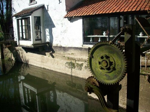 Hotel Moulin De Moxhe, Prenota Hotel Hannut Burdinale & Mehaigne
