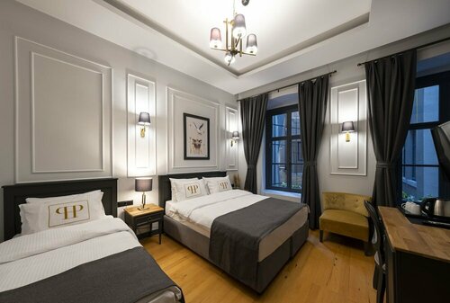 The PeraPort Hotel, Забронировать Отель Отели Стамбула с парковкой, рядом с Neve Shalom Synagogue, Парковка
