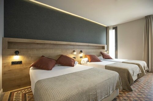 Fontanella By BCN URBAN Rooms, Забронировать Гостевой дом Старый город Барселона, рядом с Музей современного искусства Барселоны