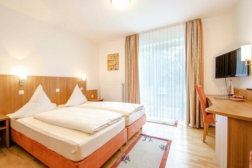 Gasthaus Ostermeier, Reservar Hotel Attenkirchen Upper Bavaria