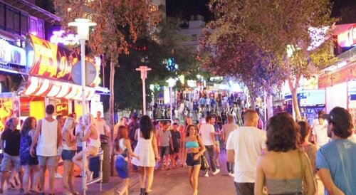Nightlife Apartments, Book Lejlighed Torrenova Mallorca