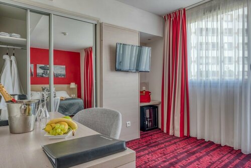 Hotel Le Richemont, Забронировать Отель 13-й округ: Площадь Италии , рядом с Пьер и Мари Кюри