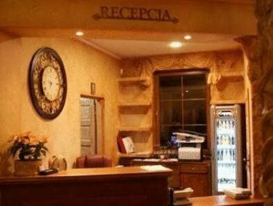 Hotel Księcia Józefa, Забронировать Отель Отели Нове-Място 3 звезды, 3*