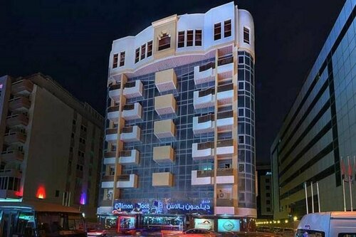 Отель Vendome Palace, Забронировать Отель Отели Дубая 3 звезды, рядом с Дейра Сити Центр, 3*