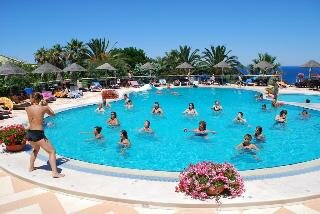 Hotel Villaggio Stromboli, Забронировать Отель Бривади Вибо-Валентия
