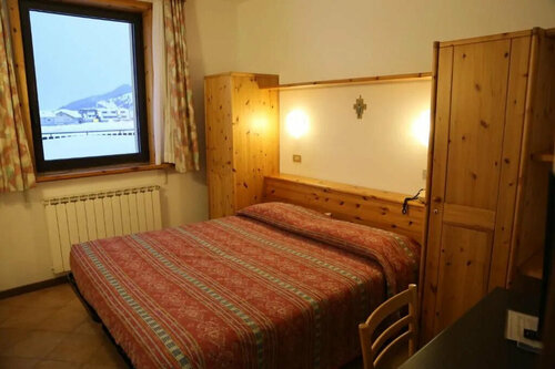 Hotel Dolomiti, Забронировать Отель Понте-ди-Леньо Адамелло