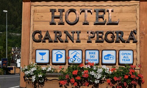 Hotel Garnì Pegrà, Reservar Hotel Ponte di Legno Adamello Ski