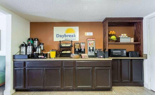 Days Inn by Wyndham Tappahannock, Prenota Locanda Tappahannock Virginia