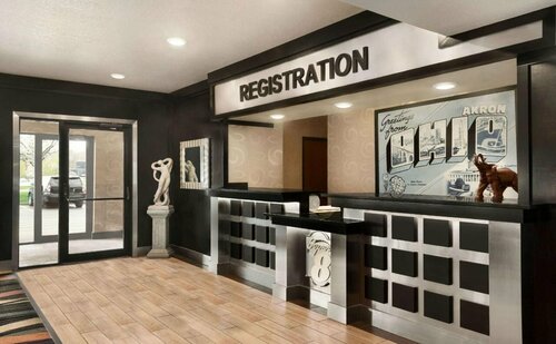 Super 8 by Wyndham Akron S/Green/Uniontown OH, Prenota Hotel Uniontown Ohio
