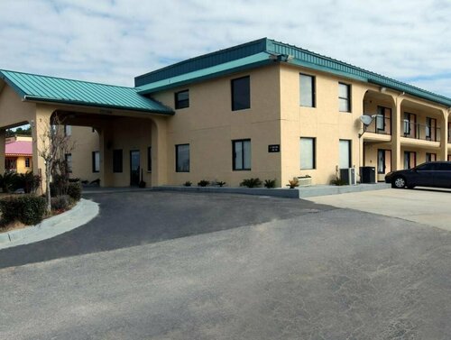Red Roof Inn Crestview, Забронировать Отель Отели штата Флориды с завтраком, Завтраки