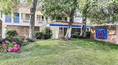 Motel 6-Pinole, CA, Buchen Sie Motel Pinole San Francisco Bay Area