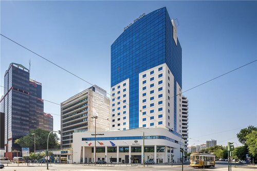 Dom Pedro Lisboa Hotel, a member of Radisson Individuals, Забронировать Отель Отели Эстремадура с бассейном, Бассейн
