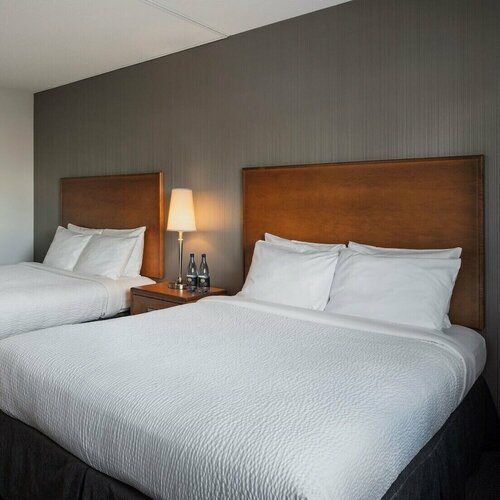 Norwood Hotel, Забронировать Отель Виннипег Манитоба, рядом с Стадион «Шо Парк»