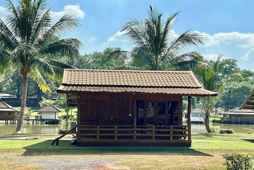 Fahluang Resort, Забронировать Курортный отель Курортные отели Udon Thani Province, Курортный отель