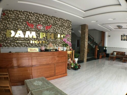 Dam Phuc Hotel
