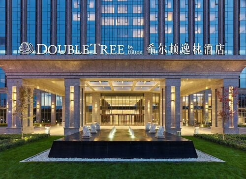 DoubleTree by Hilton Baoding, Rezervați Hotel Hoteluri în Taibaoying cu piscină, Piscină