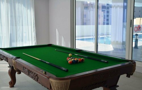 The Lodge Suites, Buchen Sie Ferienwohnung Hotels in Manama mit Pool, in der Nähe von Juffair Mall, Schwimmbad