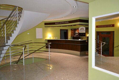 Greenwood Hotel, Boek Hotel Novy Smokovec 