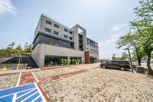 Aroomi Hotel, Забронировать Отель Согвипхо Остров Чеджудо
