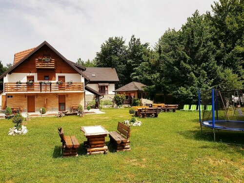 Guesthouse Green Valley, Забронировать Гостевой дом Гостевые дома Ликско-Сеньская жупания, Гостевой дом
